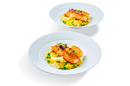 Obrázek Šafránové risotto, losos sous-vide, zelený hrášek, sýr