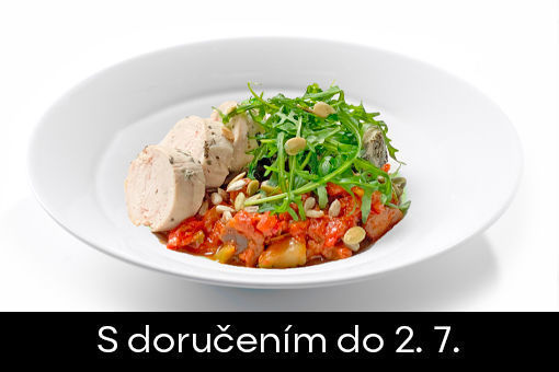 Obrázek Rolované krůtí prso v bylinkách, zeleninové ratatouille